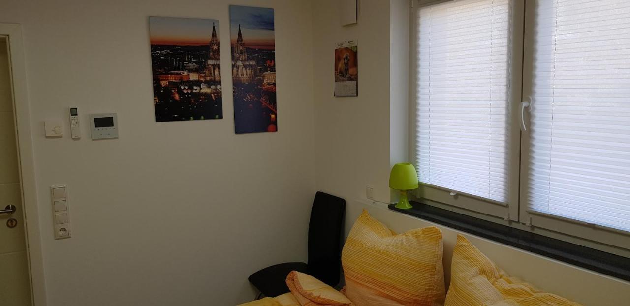 Ferienwohnung Klein Und Fein Erftstadt Exterior foto