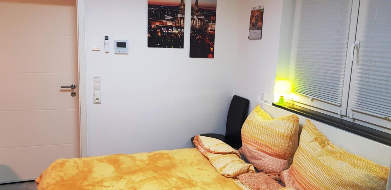Ferienwohnung Klein Und Fein Erftstadt Exterior foto